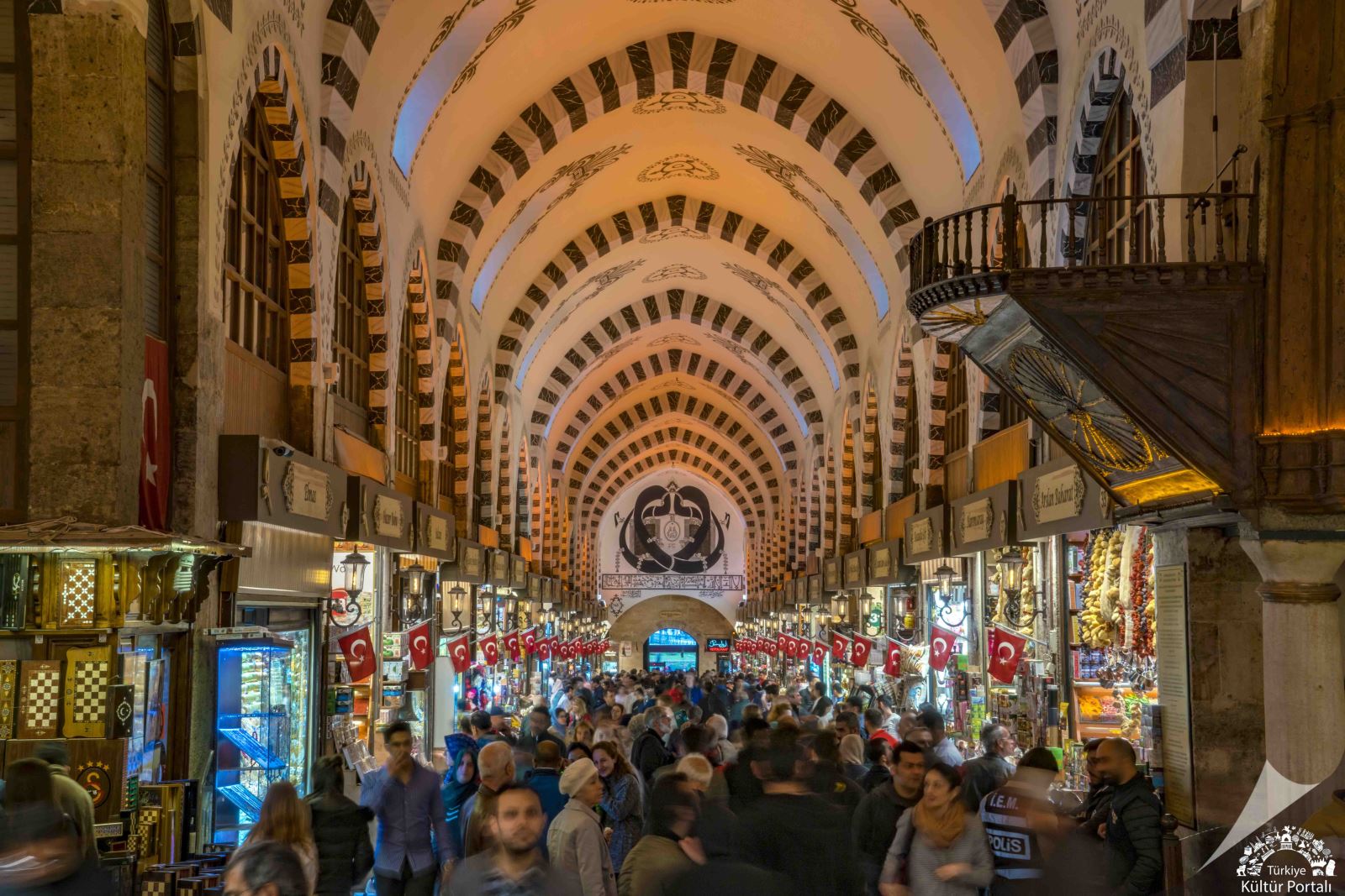 Mısır Çarşısı